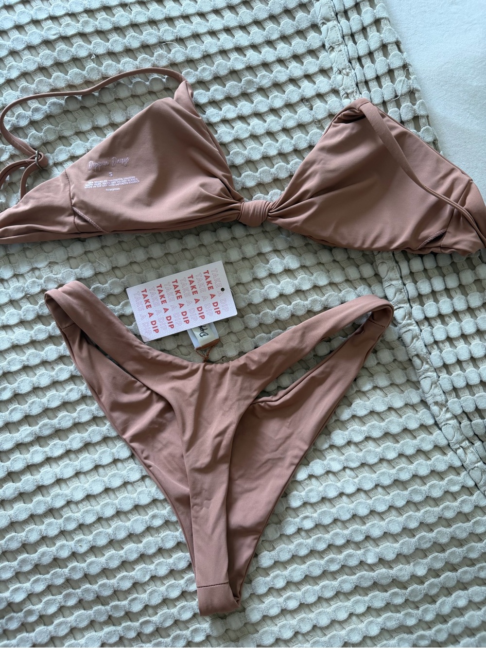 Dippin daisy bikini set - Picture 2 of 4